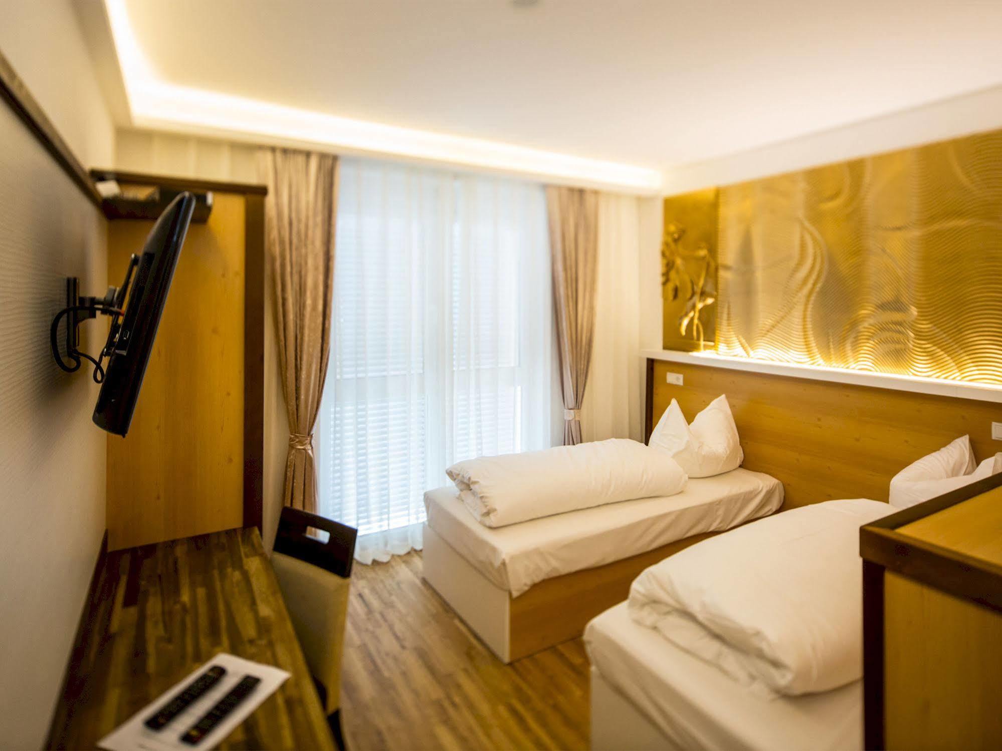 Hotel Kiwano Graz Feldkirchen bei Graz Eksteriør billede